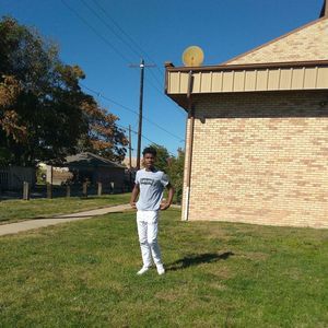 Meet your Posher, Ethan